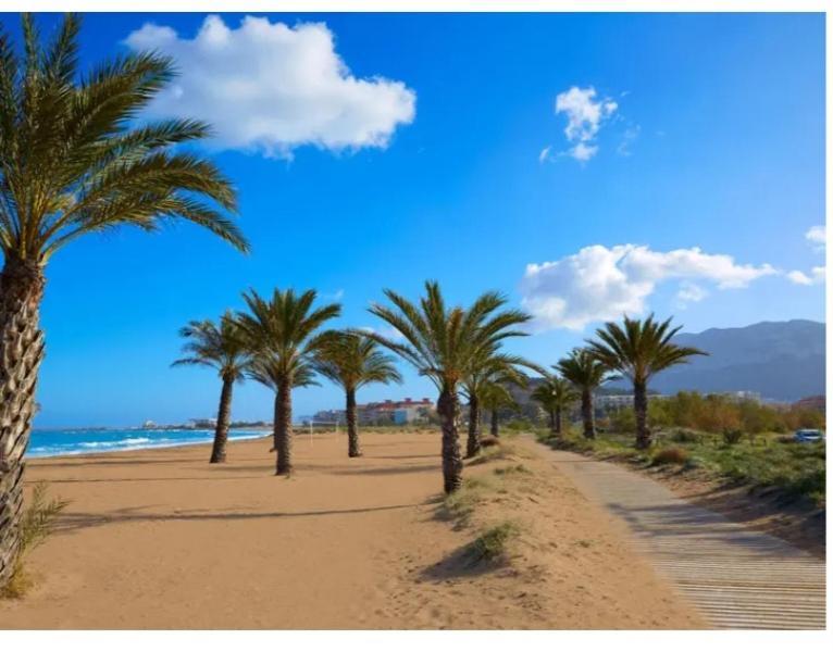 Апартаменты La Riviera Дения Экстерьер фото